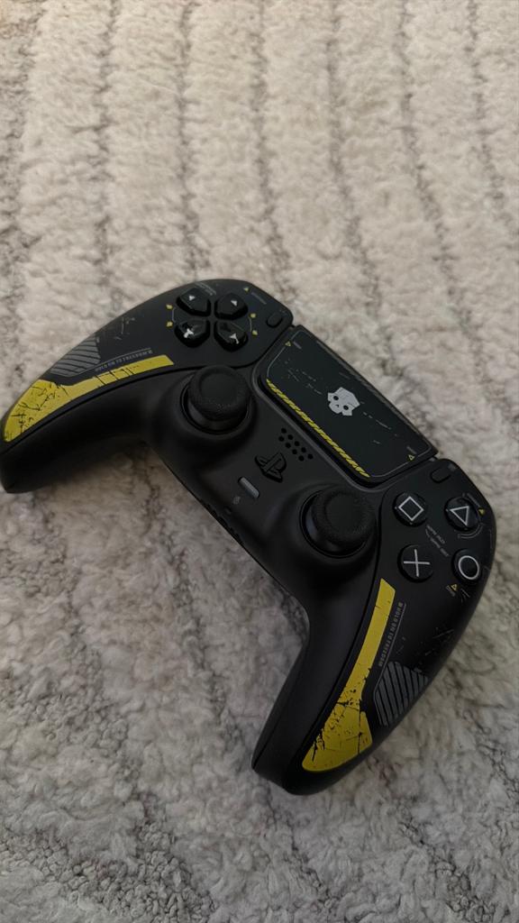 PS5 Controller – Limited Edition Helldivers, Ophalen of Verzenden, Zo goed als nieuw, Controller, PlayStation 5