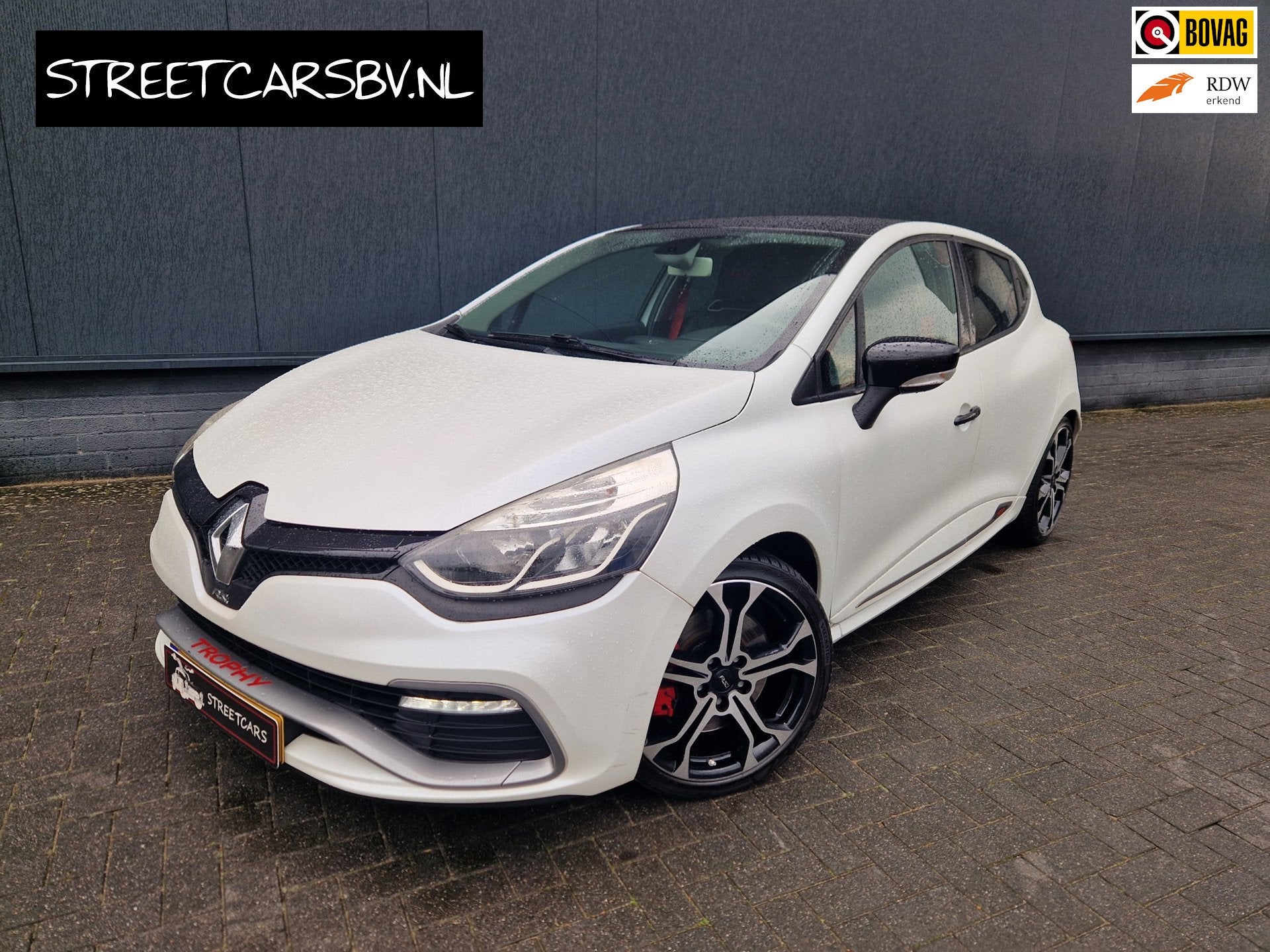 Renault Clio 1.6 R.S. Trophy 220PK Matwit /RS Sound, 12 maanden, 1618 cc, Gebruikt, 4 cilinders