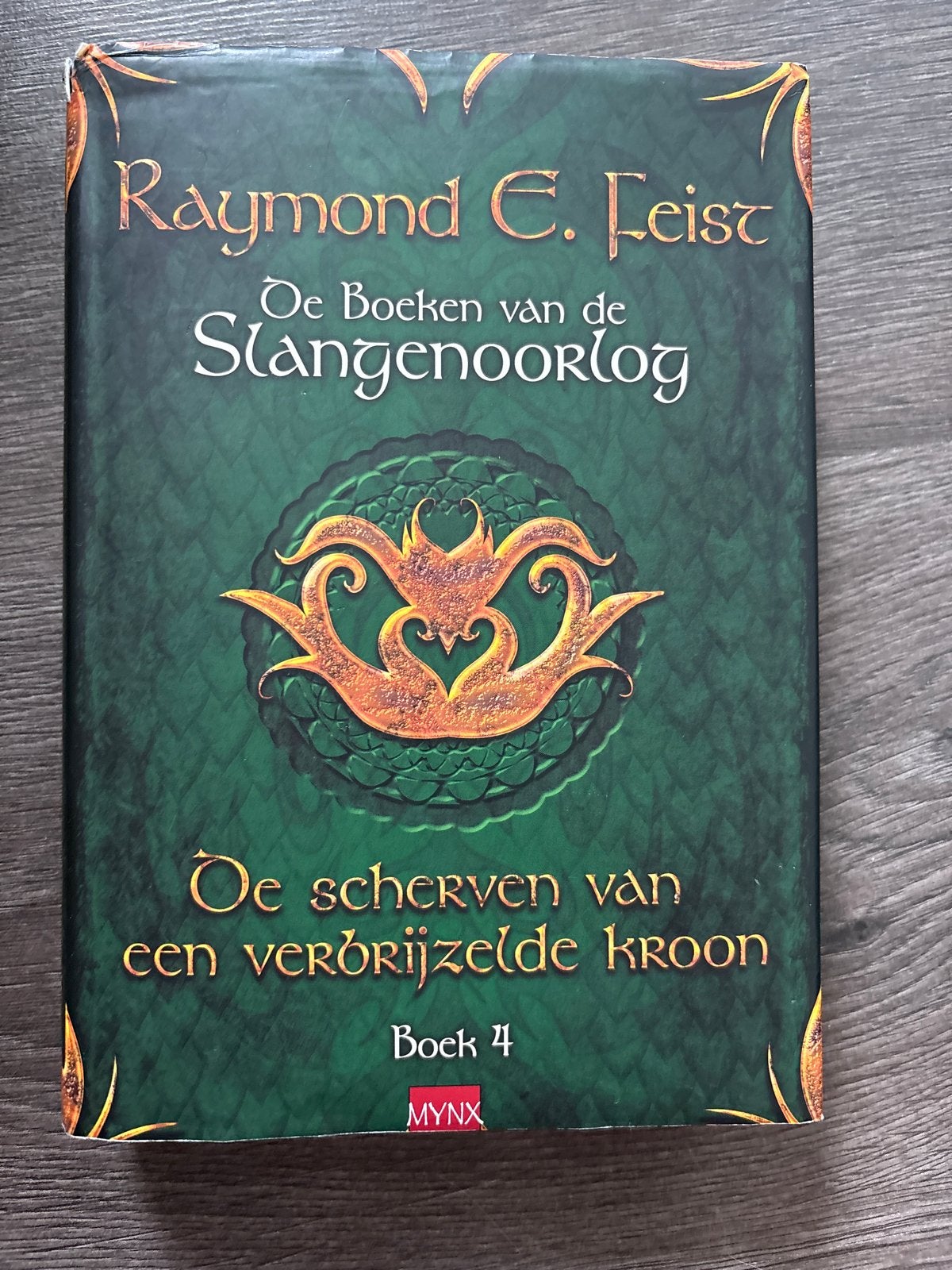 Raymond E. Feist - Slangenoorlog Boek 4, Boeken, Fantasy, Verzenden, Zo goed als nieuw