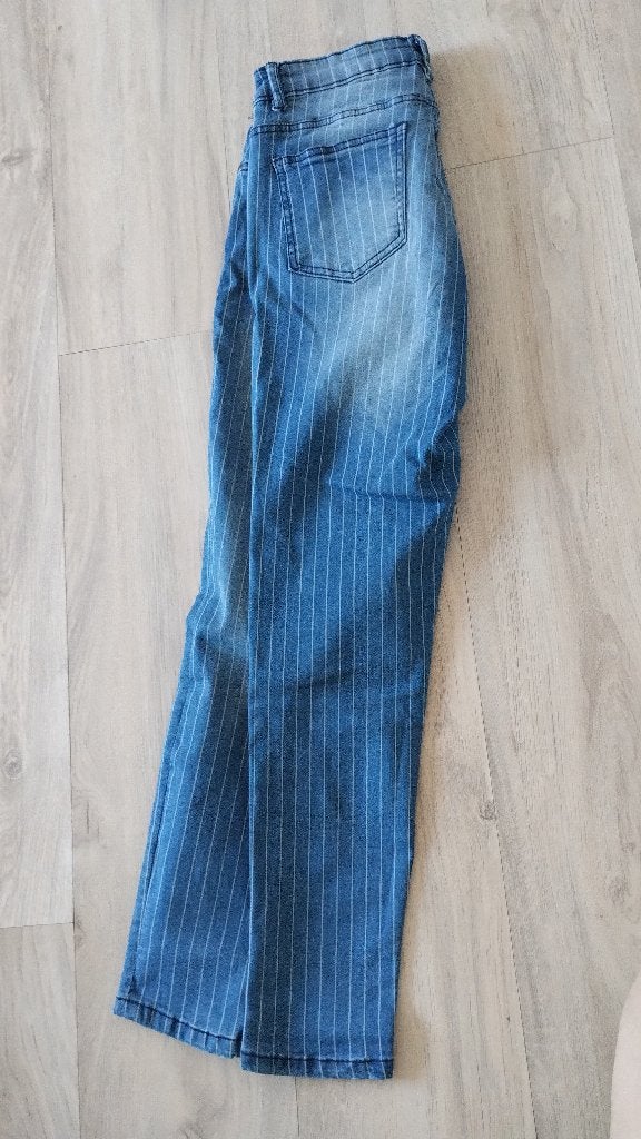Mooie blauwe jeans met "krijtstreepjes", Maat 38/40 (M), Blauw, Ophalen of Verzenden, Lang
