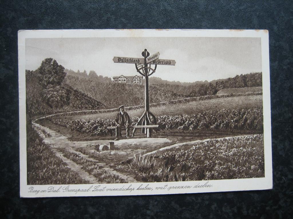 BERG EN DAL Grenspaal C, Ophalen of Verzenden, 1920 tot 1940, Gelderland