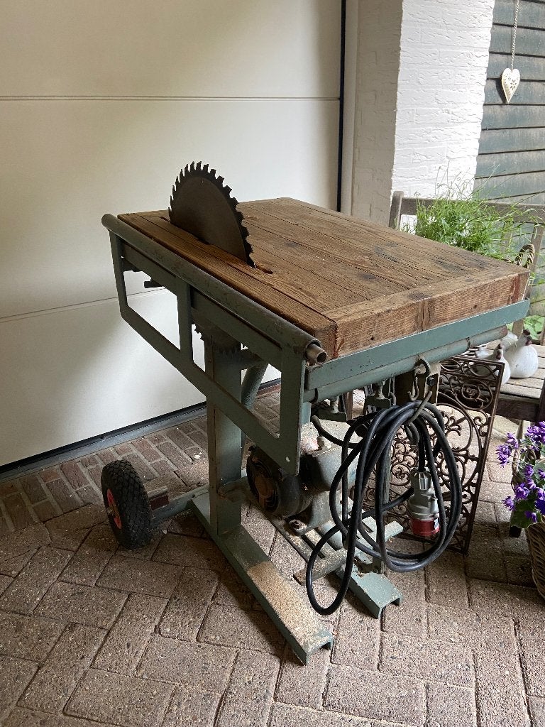 Zaagtafel 380Volt, Doe-het-zelf en Verbouw, Gereedschap | Zaagmachines, Ophalen, Gebruikt, Cirkelzaag, Onbekend
