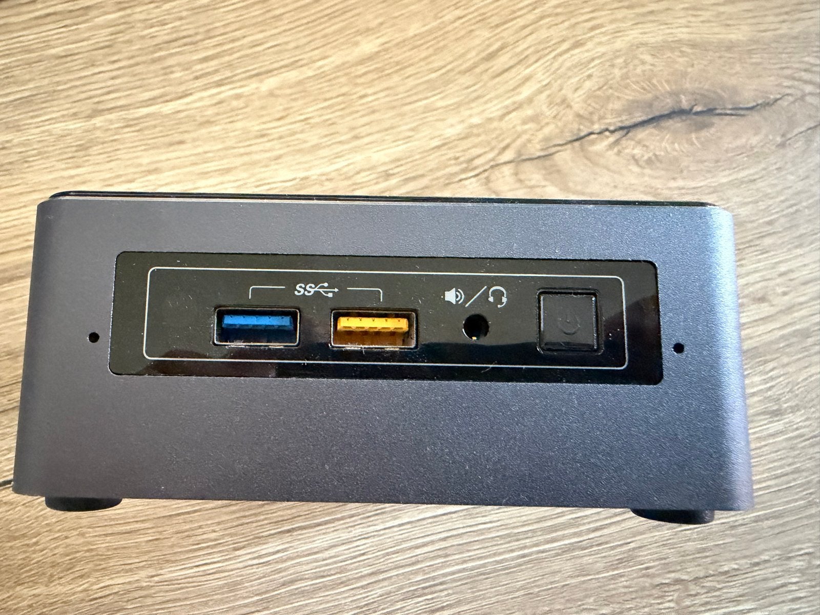 Defecte Intel NUC (NUC7i7BNH) - EFI probleem, Computers en Software, Desktop Pc's, Niet werkend, SSD, Minder dan 4 GB, Verzenden