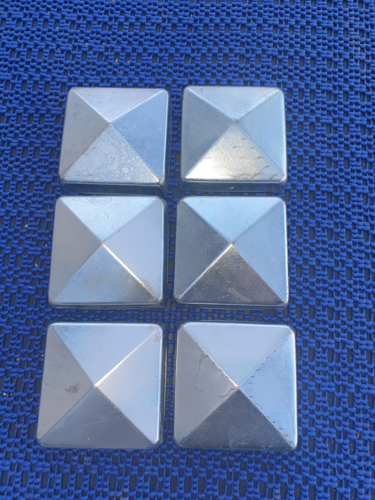 6x Piramide paalmuts verzinkt 8x8 cm voor hekwerk/palen, Ophalen of Verzenden, Nieuw, IJzer, Overige typen