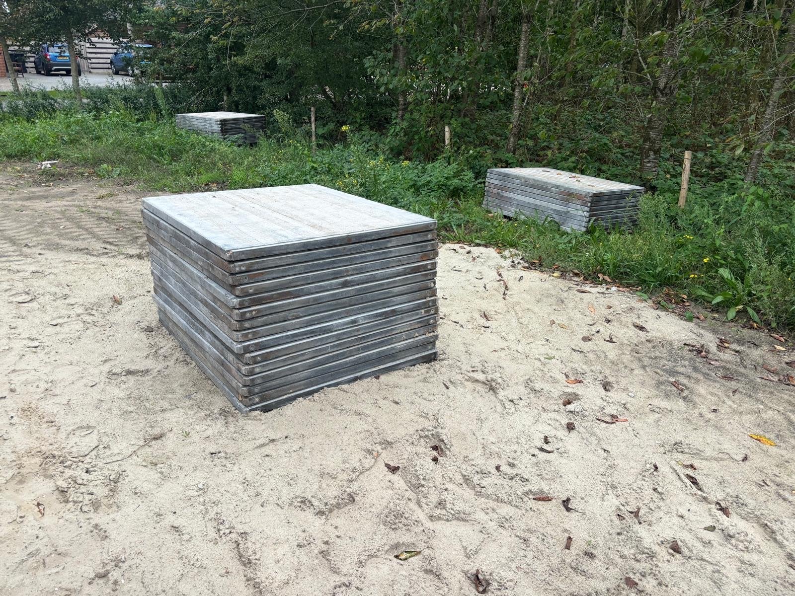 35 Steenschotten 140x110x5 - Zeer nette staat voor bv terras, Ophalen, Zo goed als nieuw, Hout, Overige typen