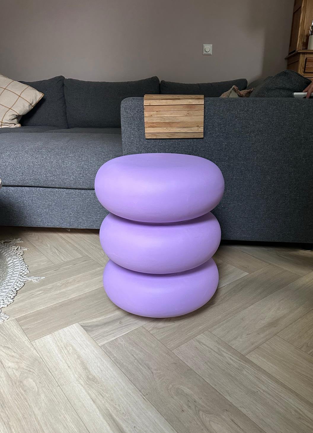 Xenos Bijzettafel Kunststof Lila, Rond, Zo goed als nieuw, Ophalen, 45 tot 60 cm