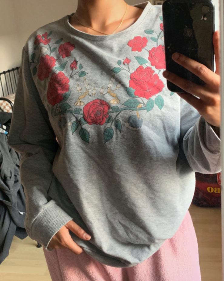 Gedragen Pijama Trui met Bloemenprint disney, Kleding | Dames, Verzenden, Gedragen, Maat 38/40 (M), Grijs