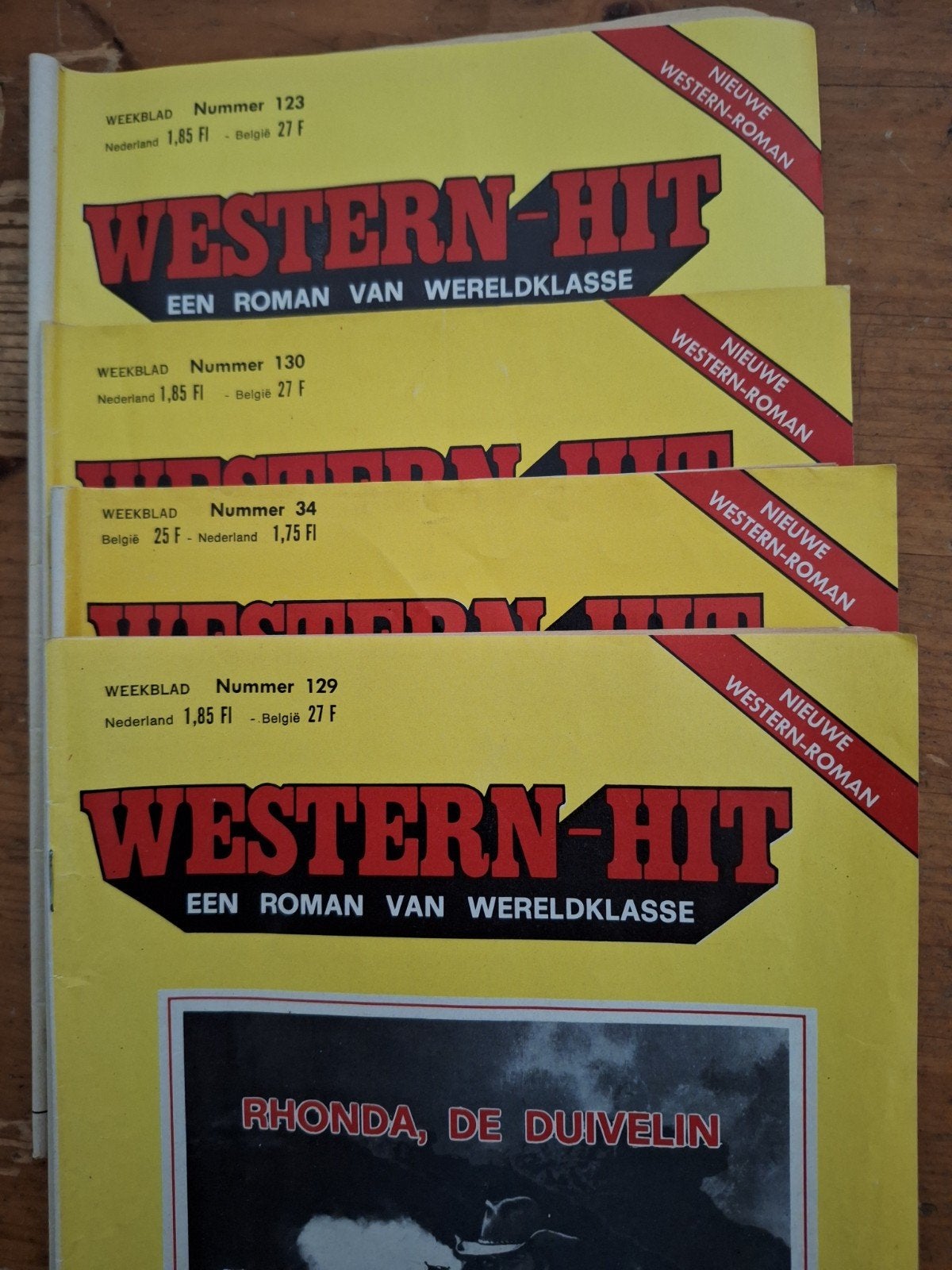Western-Hit Weekblad Nummers 34, 123, 129, 130, Ophalen of Verzenden, Gelezen, Diverse, Nederland