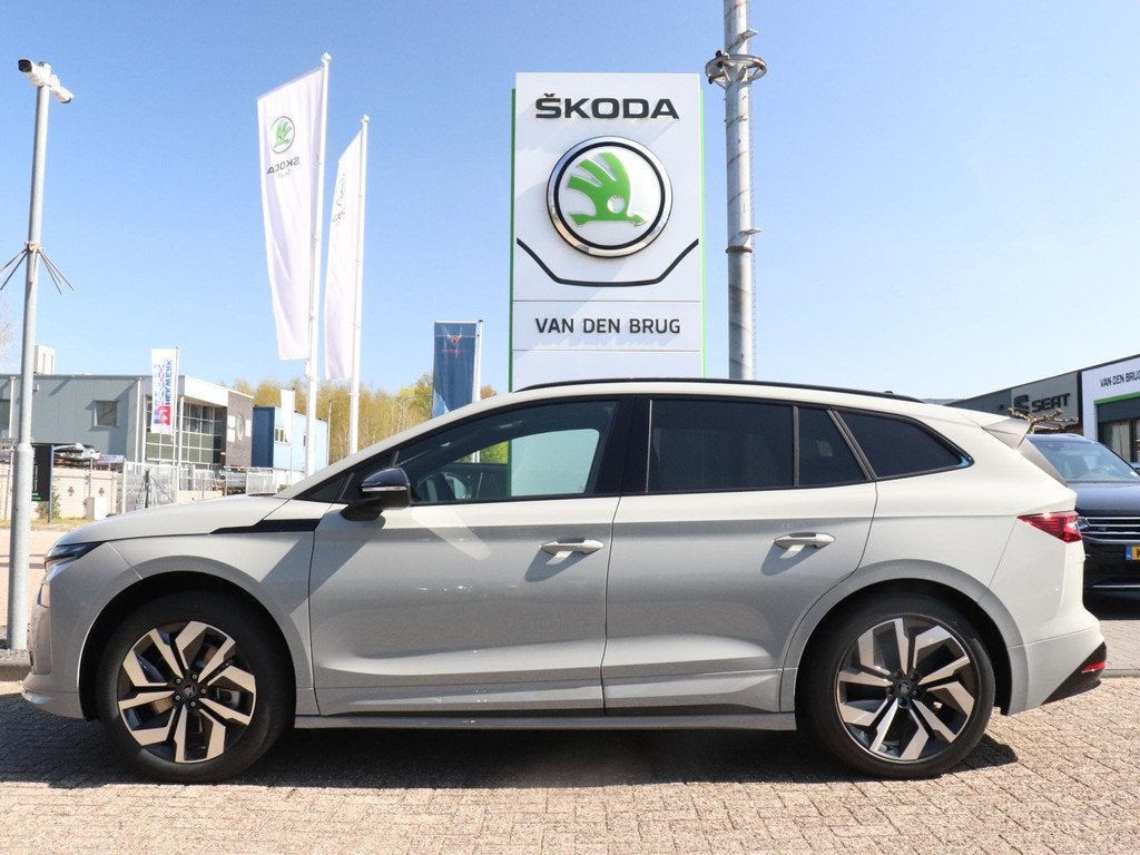 Skoda Enyaq Sportline 85 | Trekhaak | Camera | Navigatie | A, Automaat, Achterwielaandrijving, 510 min, 82 kWh