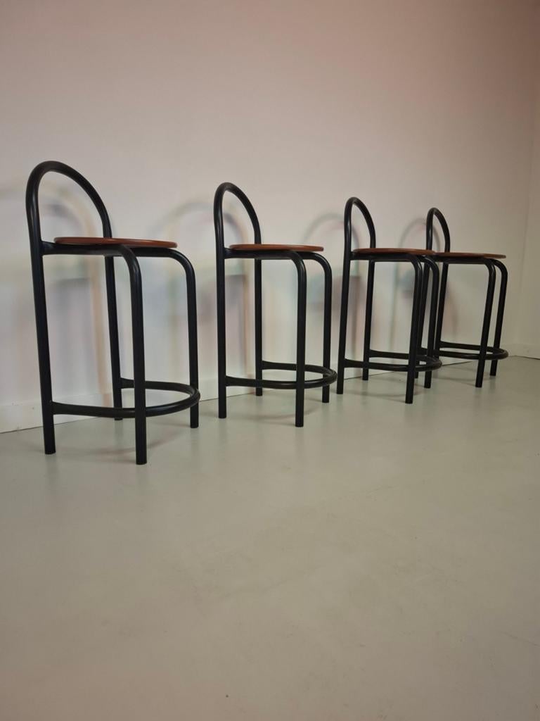 Vintage design Postmodern Barkrukken Krukken barstool, Huis en Inrichting, Barkrukken, 2 krukken, Ophalen of Verzenden, Hout, 60 tot 90 cm