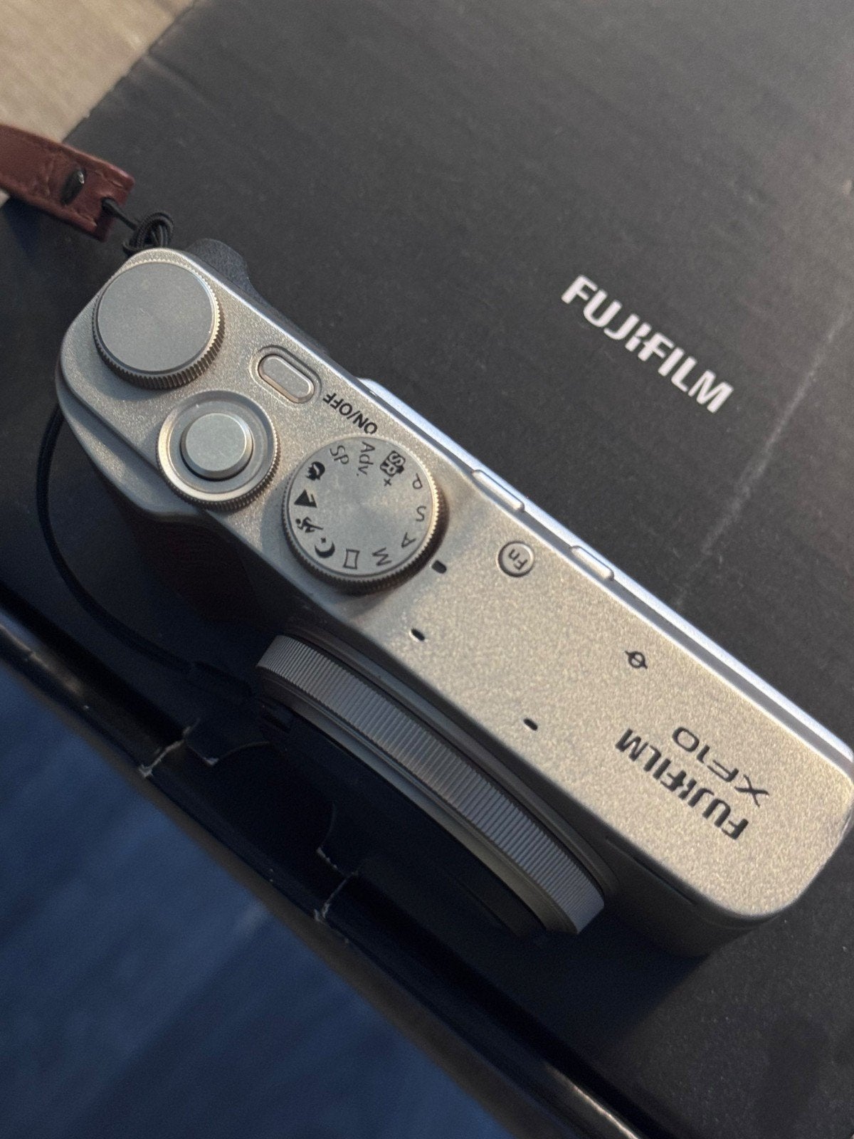 Fujifilm XF10 Compactcamera - Zo goed als nieuw, Accu, Bluetooth, Verzenden, Zo goed als nieuw