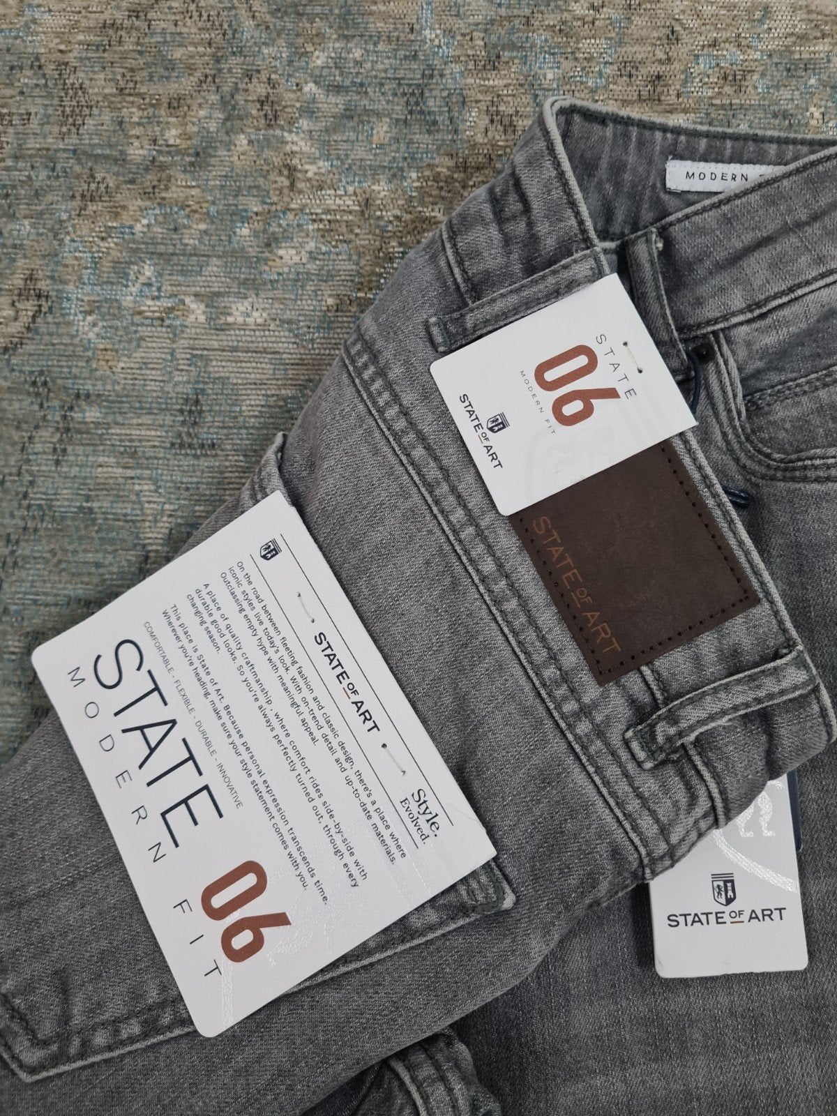 STATE OF ART 06 fit W30 L34 NIEUW Slim STRETCH Bronno3034

D, Www.stateofart.com/nl/contact, State of Art B.V., Nieuw, W32 (confectie 46) of kleiner