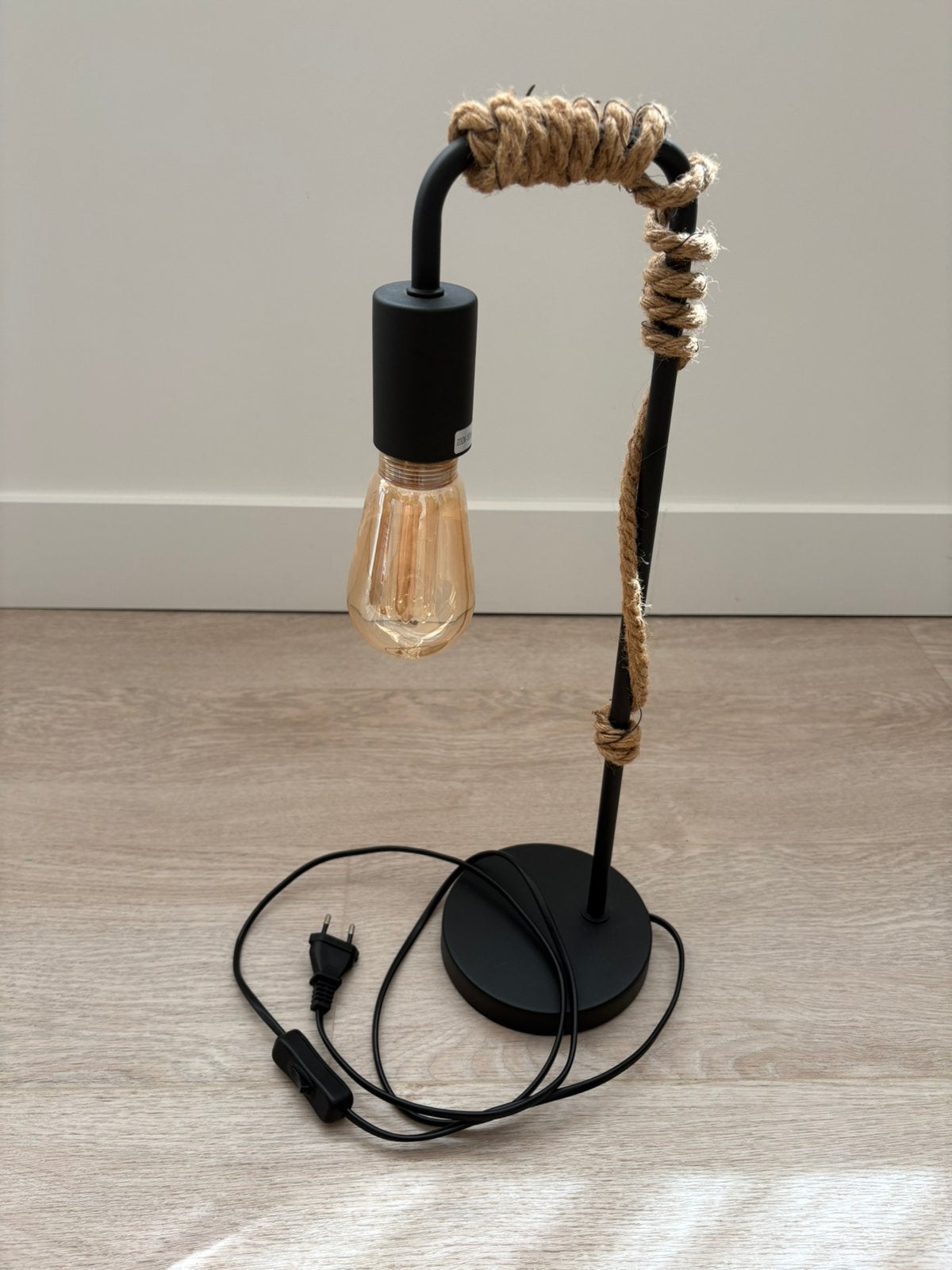 Industriële lamp, Ophalen, Zo goed als nieuw
