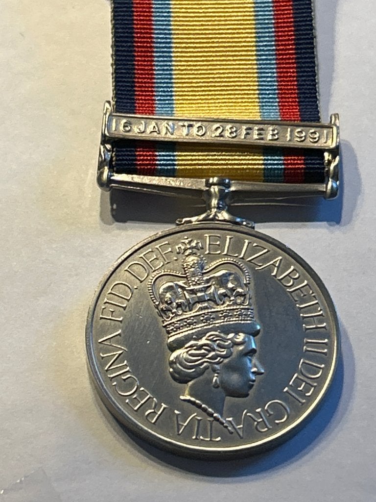 Britse Golfoorlog Medaille 1990-1991 + 16Jan - 28 Feb 1991, Verzamelen, Verzenden, Landmacht, Engeland, Embleem of Badge