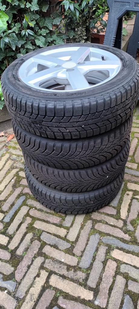 Winterbanden met velg, Toyota aygo, Ophalen, Gebruikt