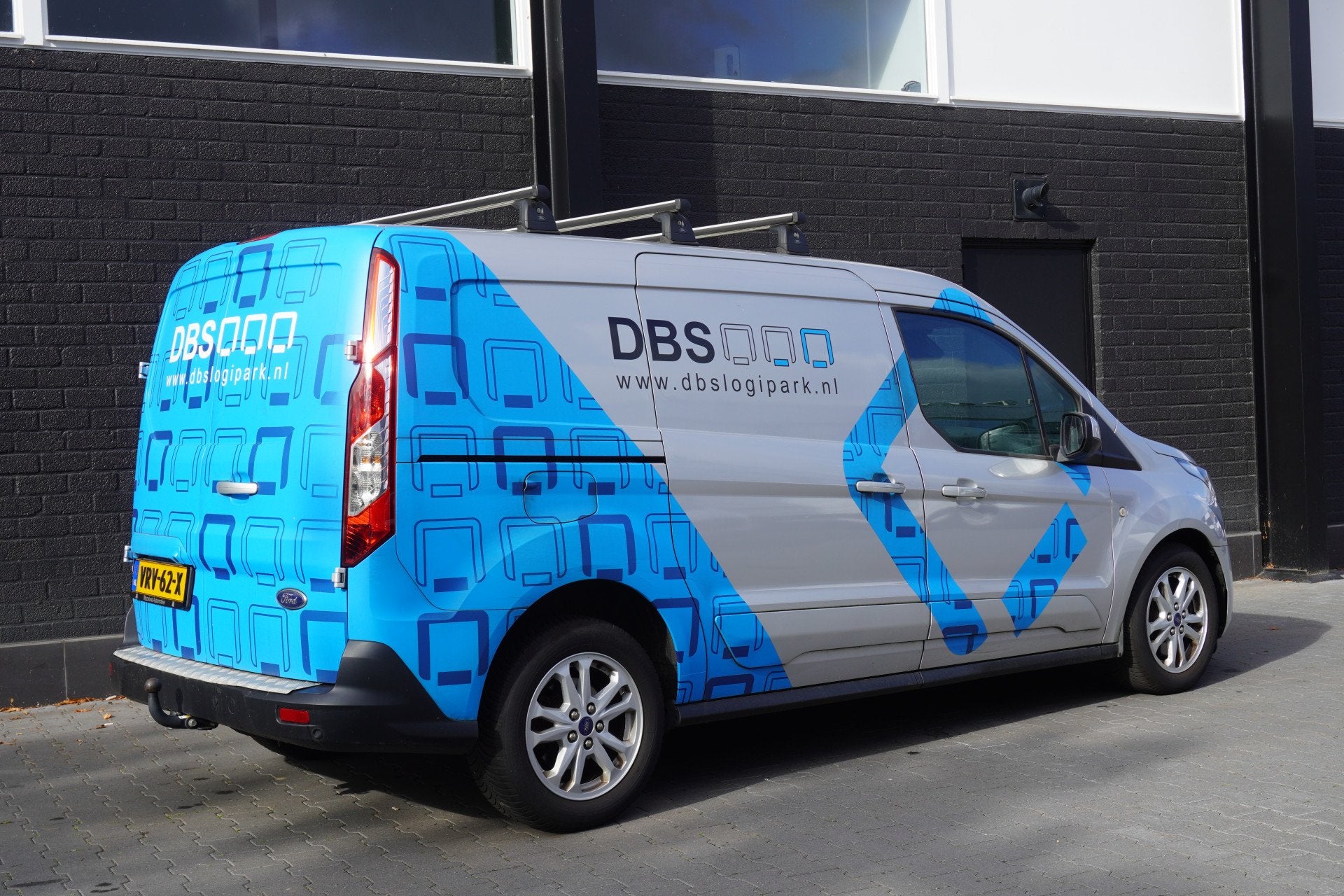 Ford Transit Connect Limited 1.5 EcoBlue 120PK L2 Automaat E, 1390 kg, Stof, Gebruikt, 4 cilinders