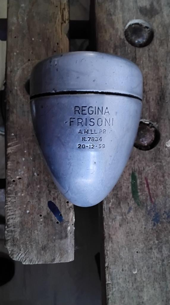 REGINA FRISONI ALUMJNIUM KOPLAMP, Ophalen of Verzenden