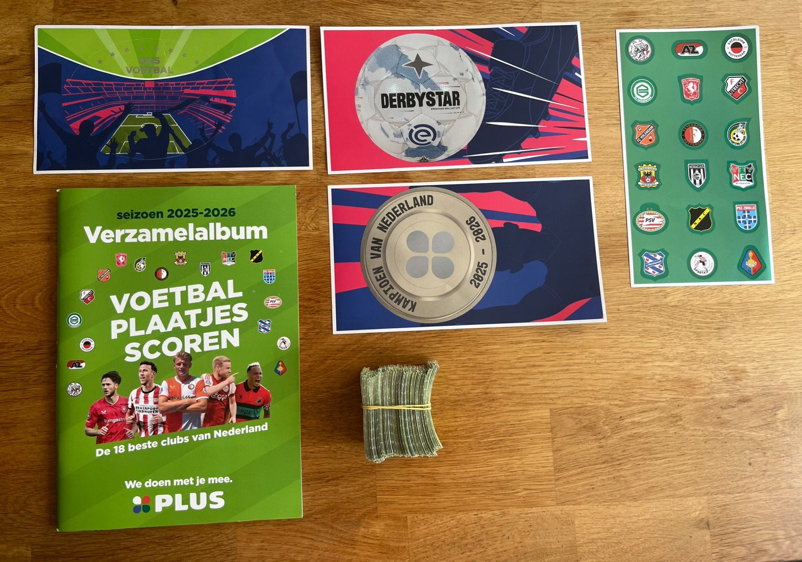 Voetbalplaatjes plus compleet, Verzamelen, Supermarktacties, Plus, Ophalen of Verzenden