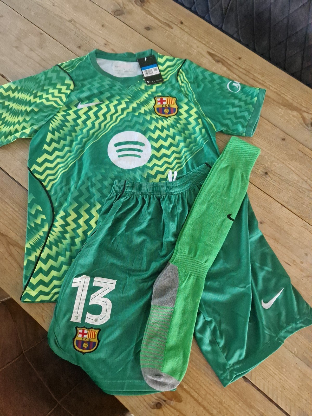 FC Barcelona keepers tenue J. García maat M- Replica, Maat M, Ophalen of Verzenden, Nieuw, Shirt