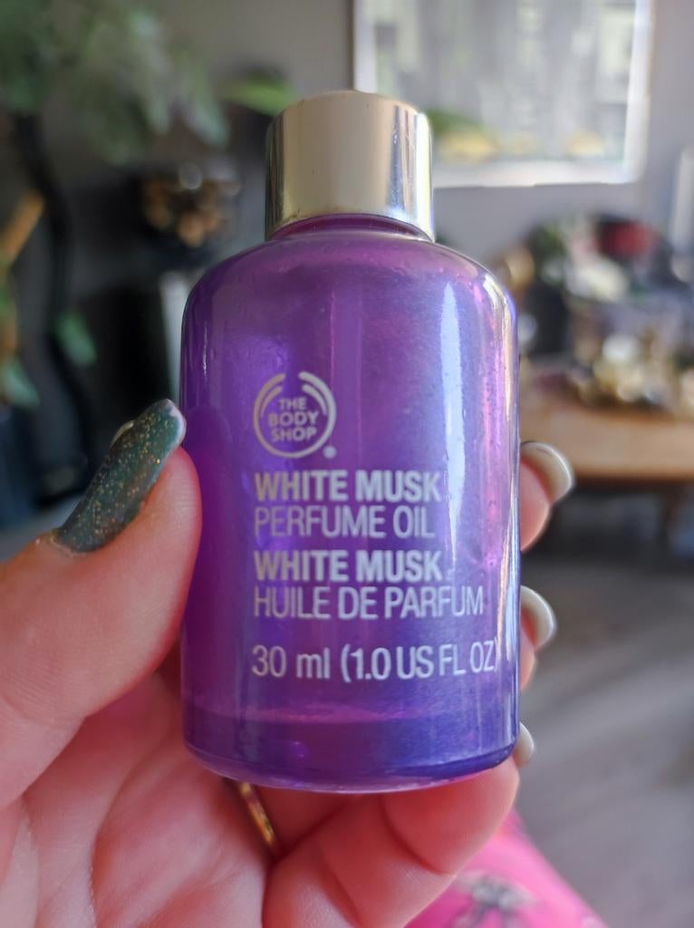 White musk body oil vintage flesje, Ophalen of Verzenden, Gehele gezicht