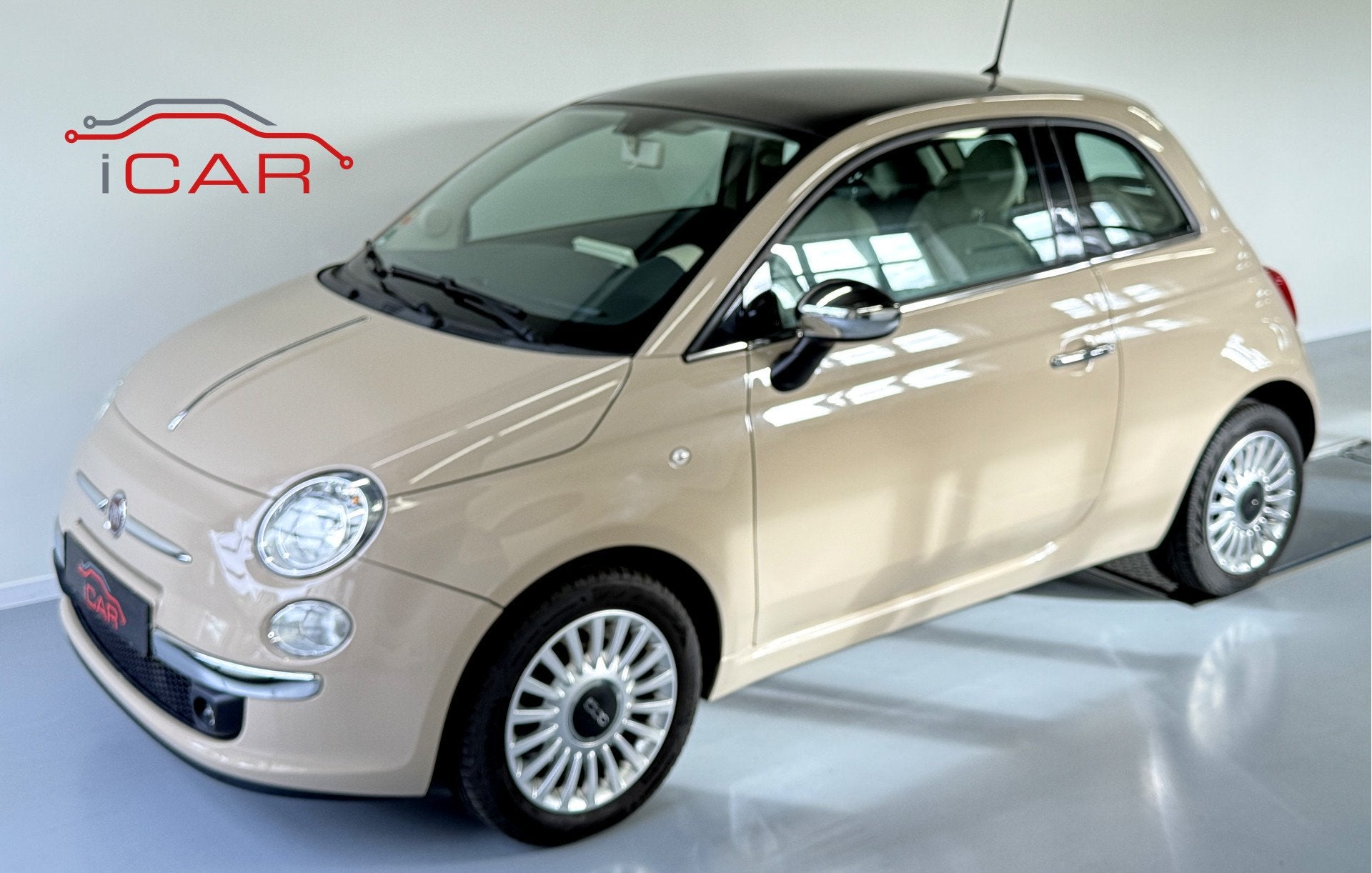 Fiat 500 1.2 Lounge Cappuccino Beige-Carplay-Panorama, Auto's, Dealer onderhouden, Stof, Gebruikt, 4 cilinders