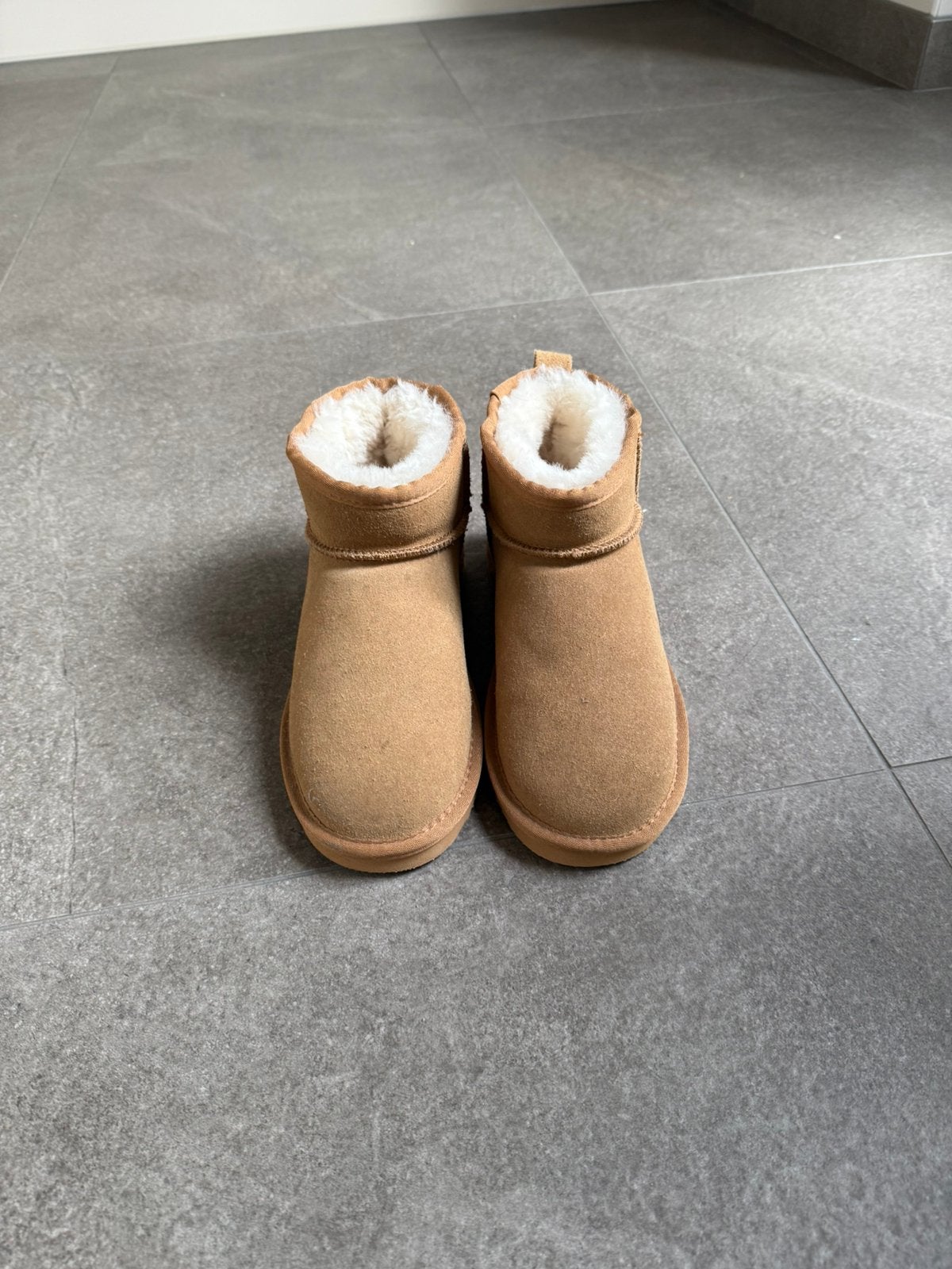 Hush Puppies pantoffels, Ophalen, Nieuw, Beige, Pantoffels of Sloffen