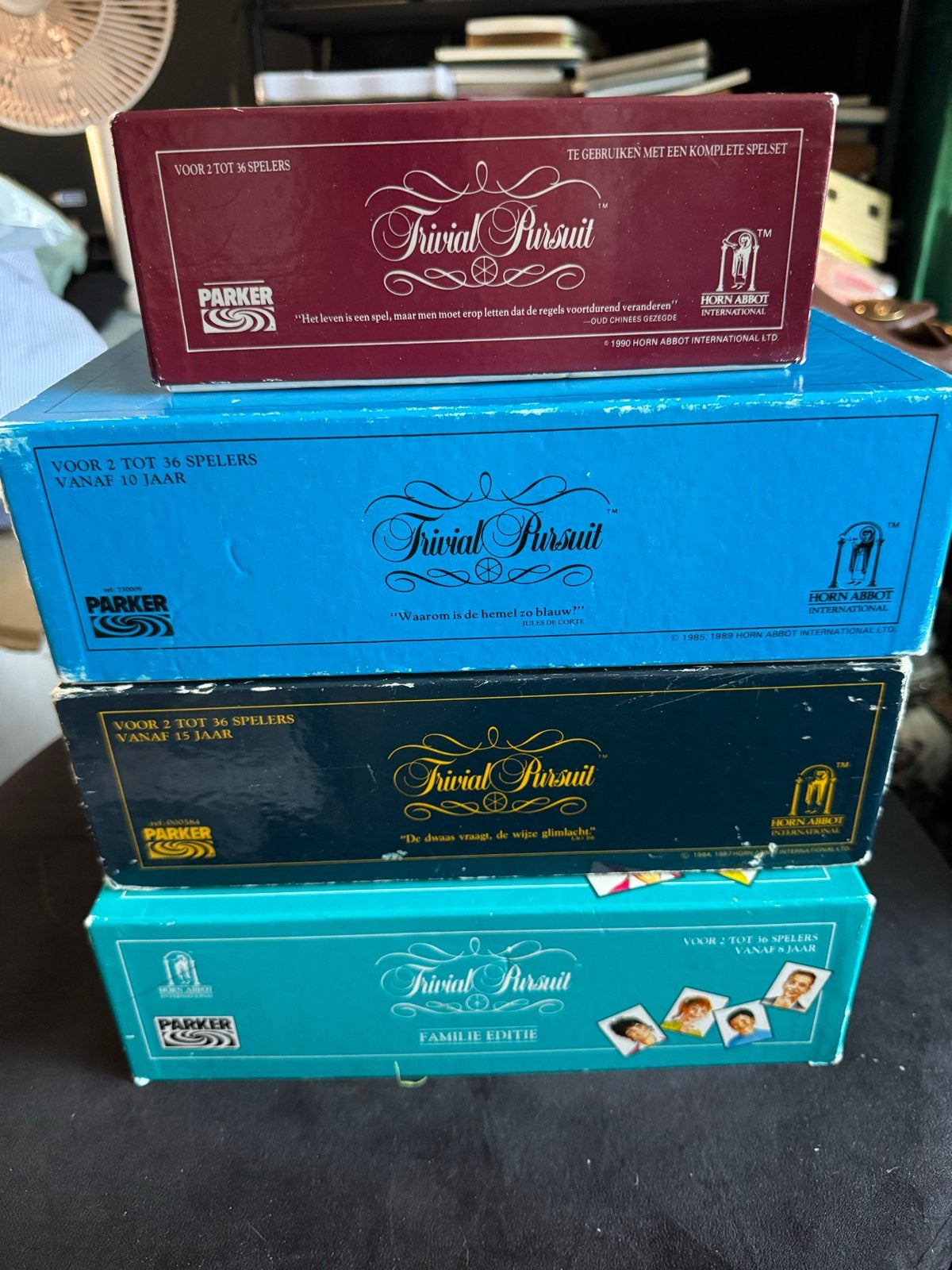 Trivial Pursuit Collectie - 4 Vintage Nederlandse Edities, Drie of vier spelers, Ophalen of Verzenden, Gebruikt