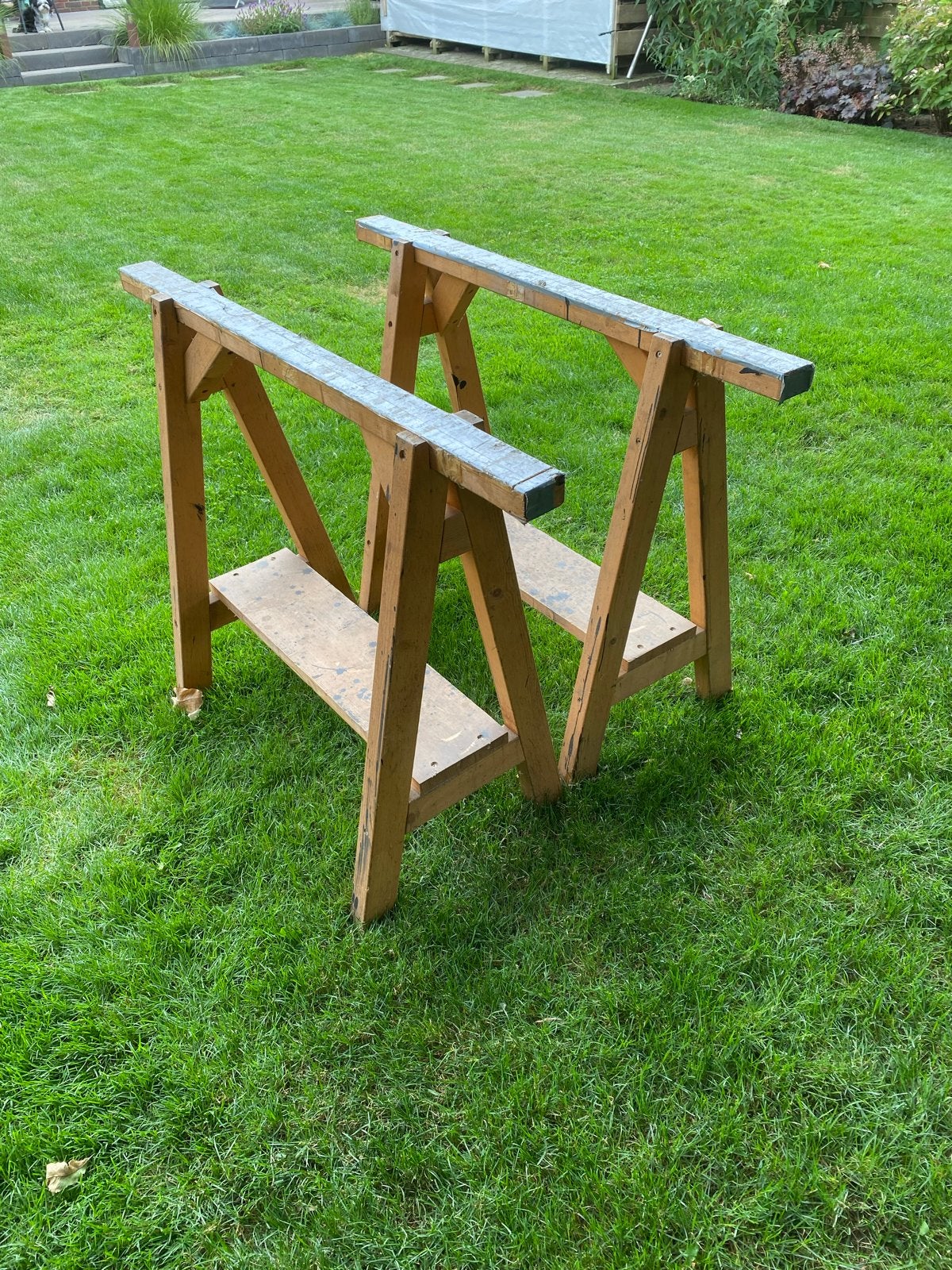 Stevige houten schragen (2 stuks), Ophalen, Gebruikt, 70 tot 120 cm, Inklapbaar