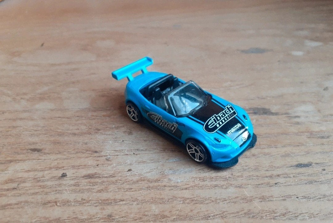 Hot wheels Mazda MX-5 Miata, Ophalen of Verzenden, Gebruikt