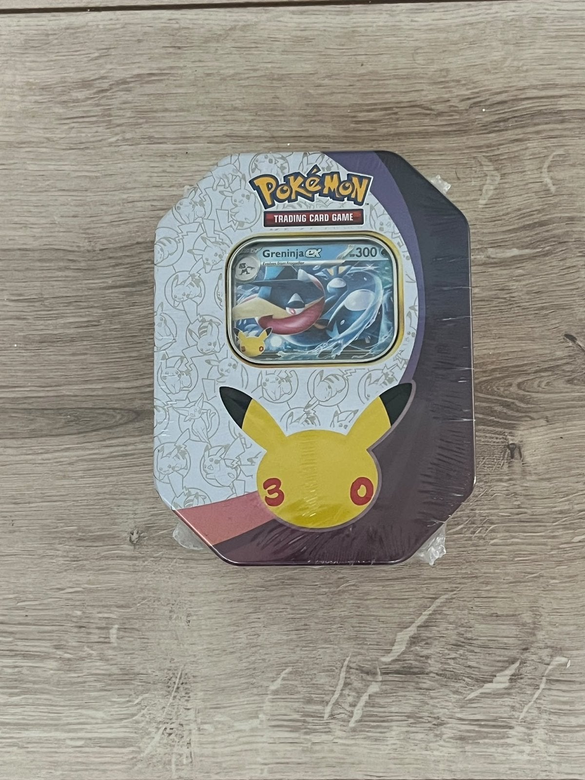 1 Pokémon Greninja EX Celebrations Tin (Nieuw in seal), Ophalen of Verzenden, Nieuw, Overige typen