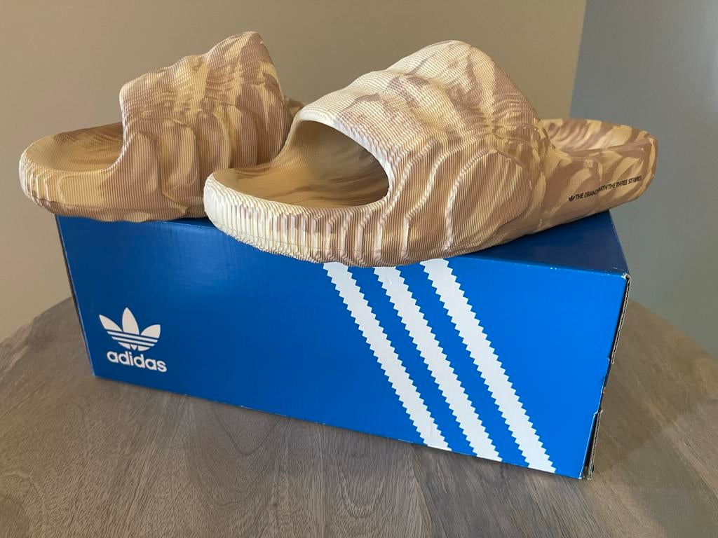 Adidas Adilette 22 Slides - Maat 46 -Used, Kleding | Heren, Schoenen, Ophalen of Verzenden, Nieuw, Overige kleuren