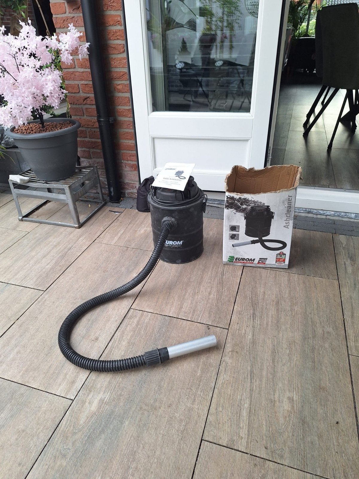 Eurom Ashcleaner 1200W - Asstofzuiger, Witgoed en Apparatuur, Stofzuigers, Gebruikt, Industriële stofzuiger, Overige merken, Minder dan 1200 watt