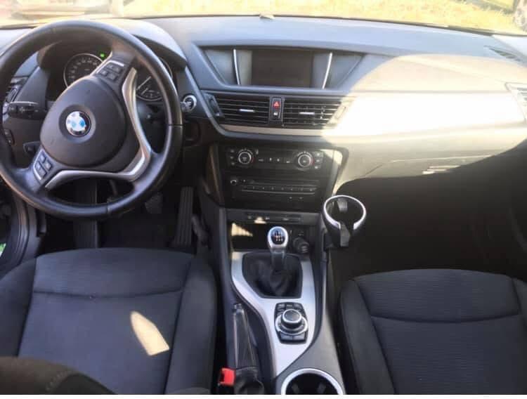 BMW X1 Sdrive 20D EDE 2013 Zwart, Auto's, X1, Achterwielaandrijving, 1995 cc, 4 cilinders