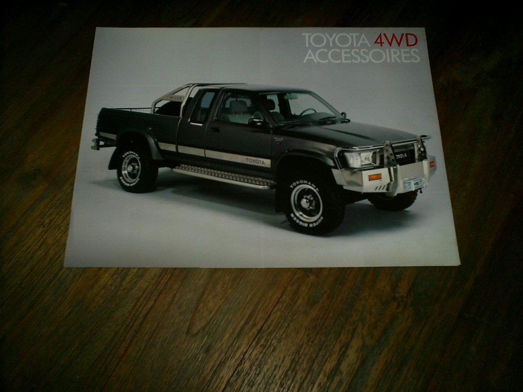 Toyota 4 WD Accessoires 1995 4 pag., Verzenden, Zo goed als nieuw, Toyota