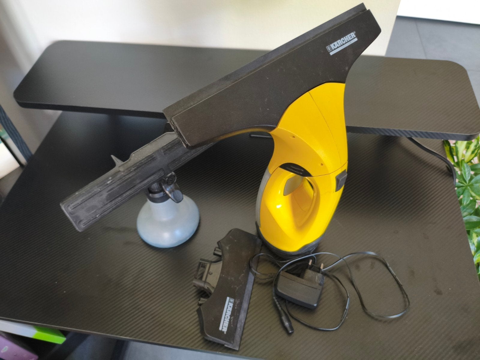 Kärcher WV 2 Plus Raamwisser - Elektrisch, Ophalen, Raamwisser of Trekker