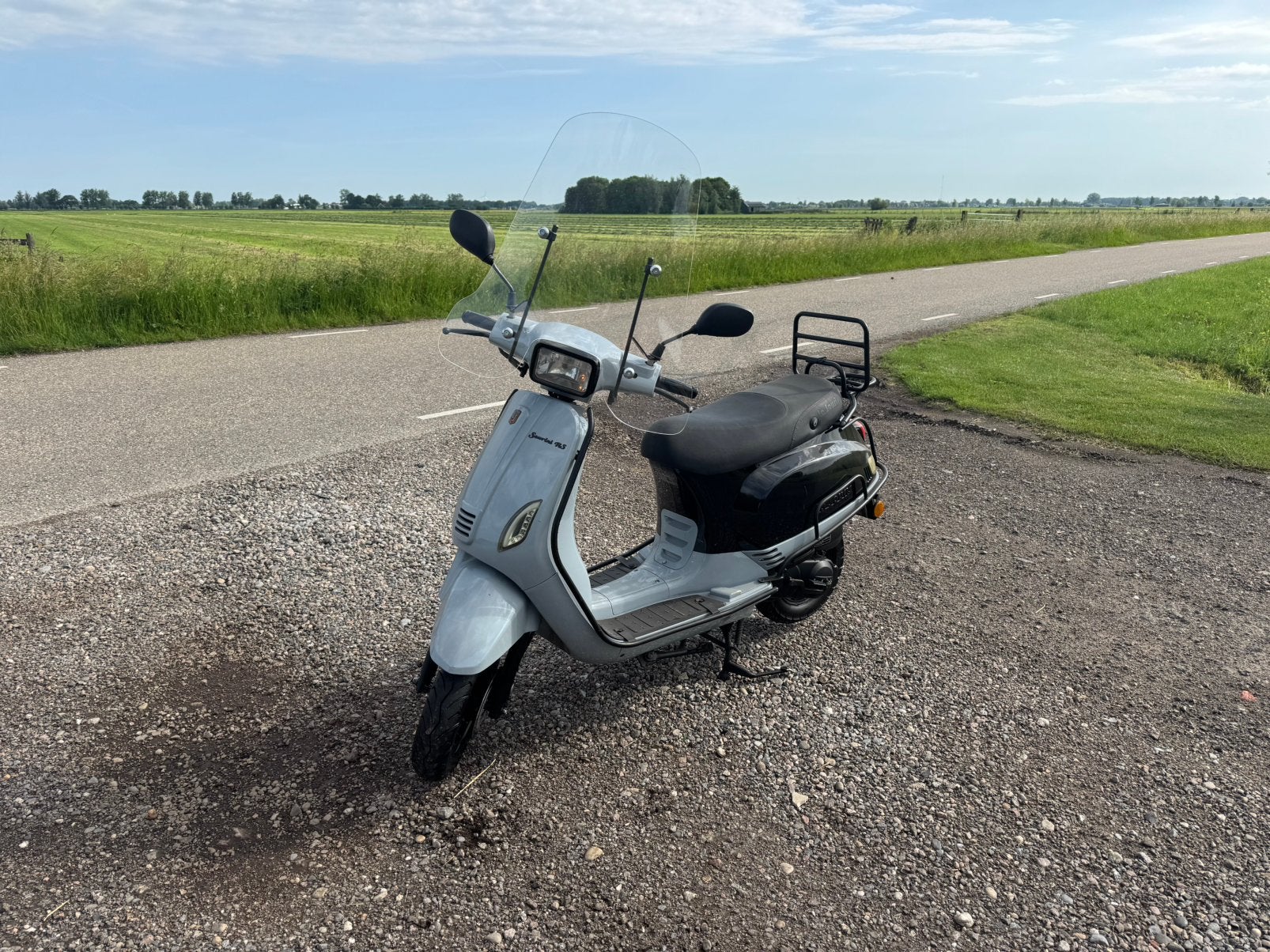 La souris sourini rs van 2020 met 9619 kilometer, Fietsen en Brommers, Snorfietsen en Snorscooters, Ophalen, Zo goed als nieuw