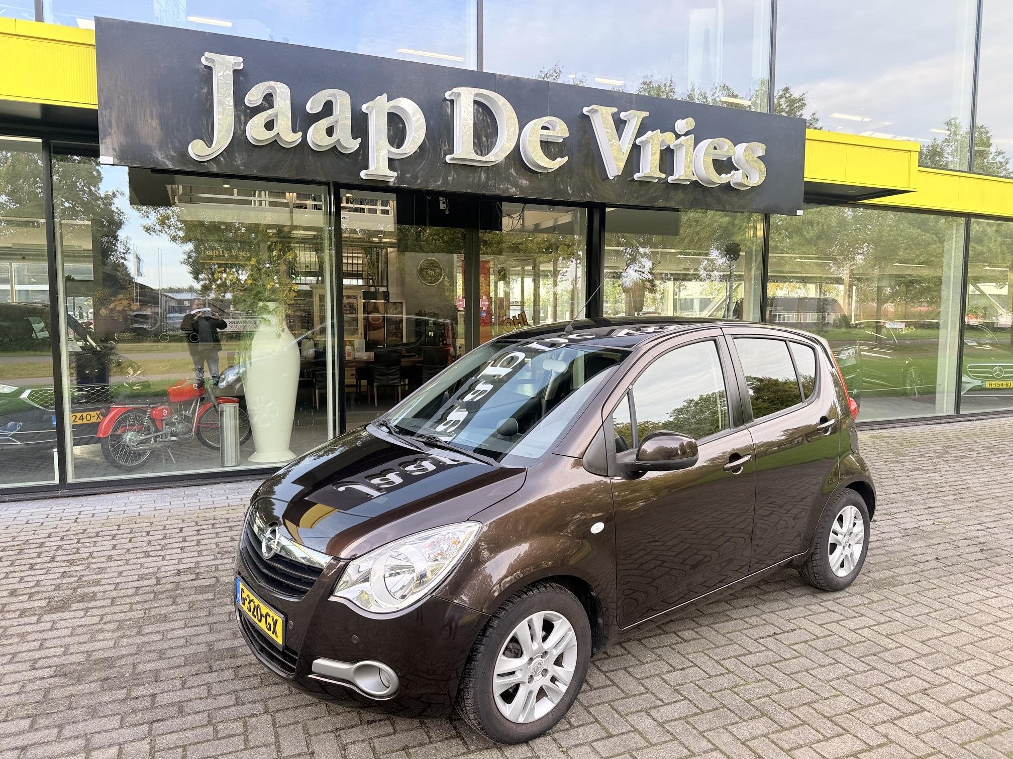Opel Agila 1.2 Edition, Auto's, Stof, 4 cilinders, Bruin, Verwarmde buitenspiegels