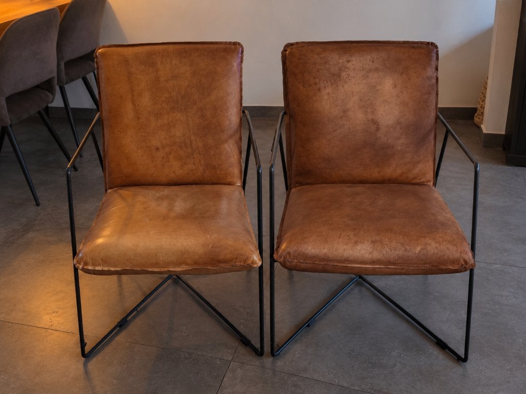 2 bruine fauteuils, Ophalen, Minder dan 75 cm, Leer, Zo goed als nieuw