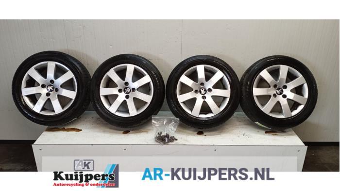 Sportvelgenset + banden van een Peugeot 308, Auto-onderdelen, Gebruikt, -, -, -