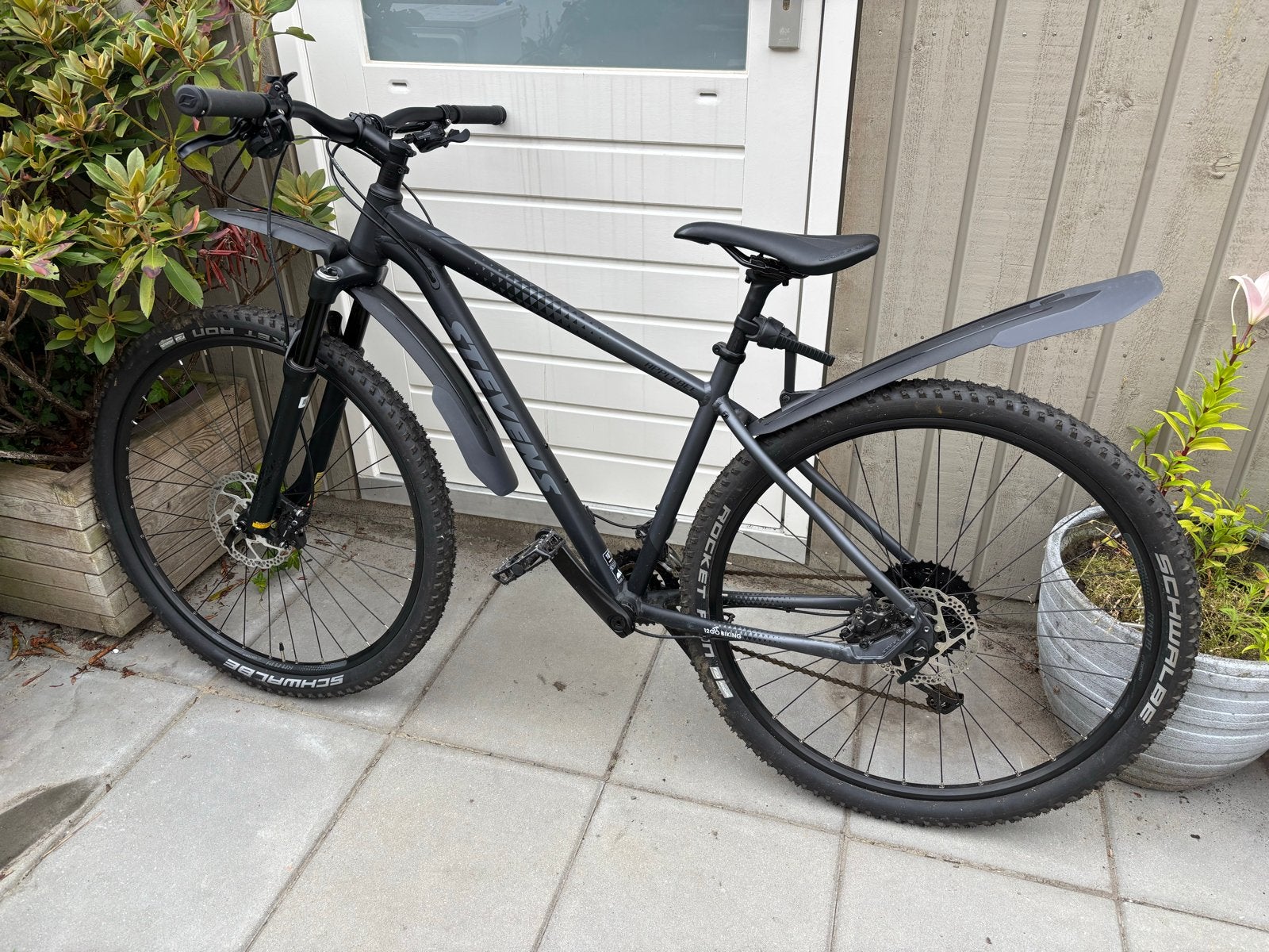 ZGAN: mountainbike Stevens Applebee, frame: 18 inch (1j oud), Vering, 49 tot 53 cm, 15 tot 20 versnellingen, Schijfrem