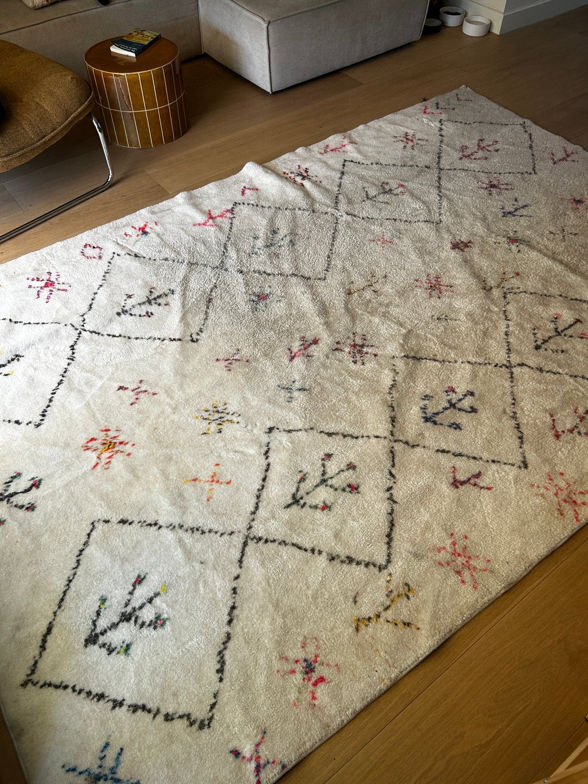 Benuta POP Mara Vloerkleed - Wit met kleurrijk patroon, Huis en Inrichting, Stoffering | Tapijten en Kleden, Gebruikt, Wit, Ophalen of Verzenden