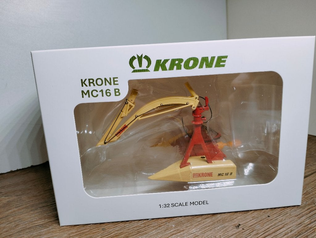 Te koop Marge Models Krone MC 16 B hakselaar., Hobby en Vrije tijd, Ophalen of Verzenden, Nieuw, Tractor of Landbouw, Overige merken