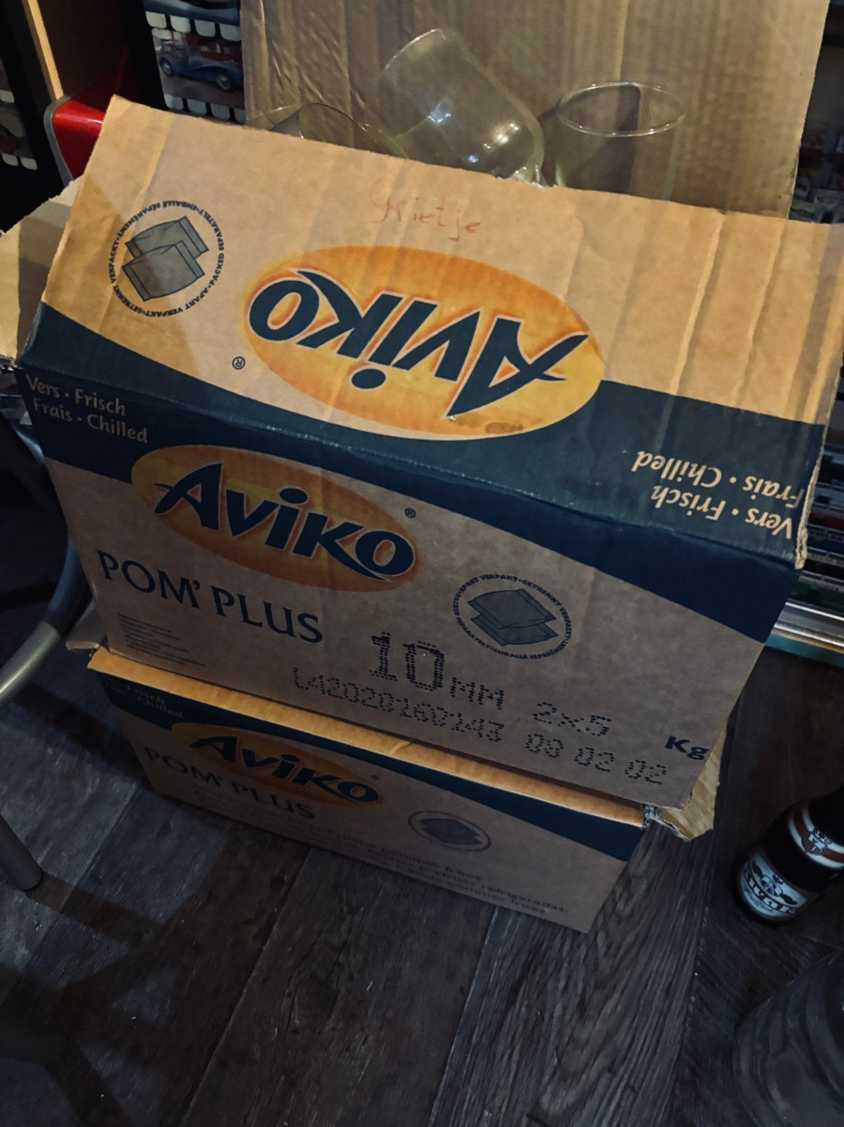 2 patat dozen vol  bier glazen gratis ophalen, Ophalen, Gebruikt, Bierglas