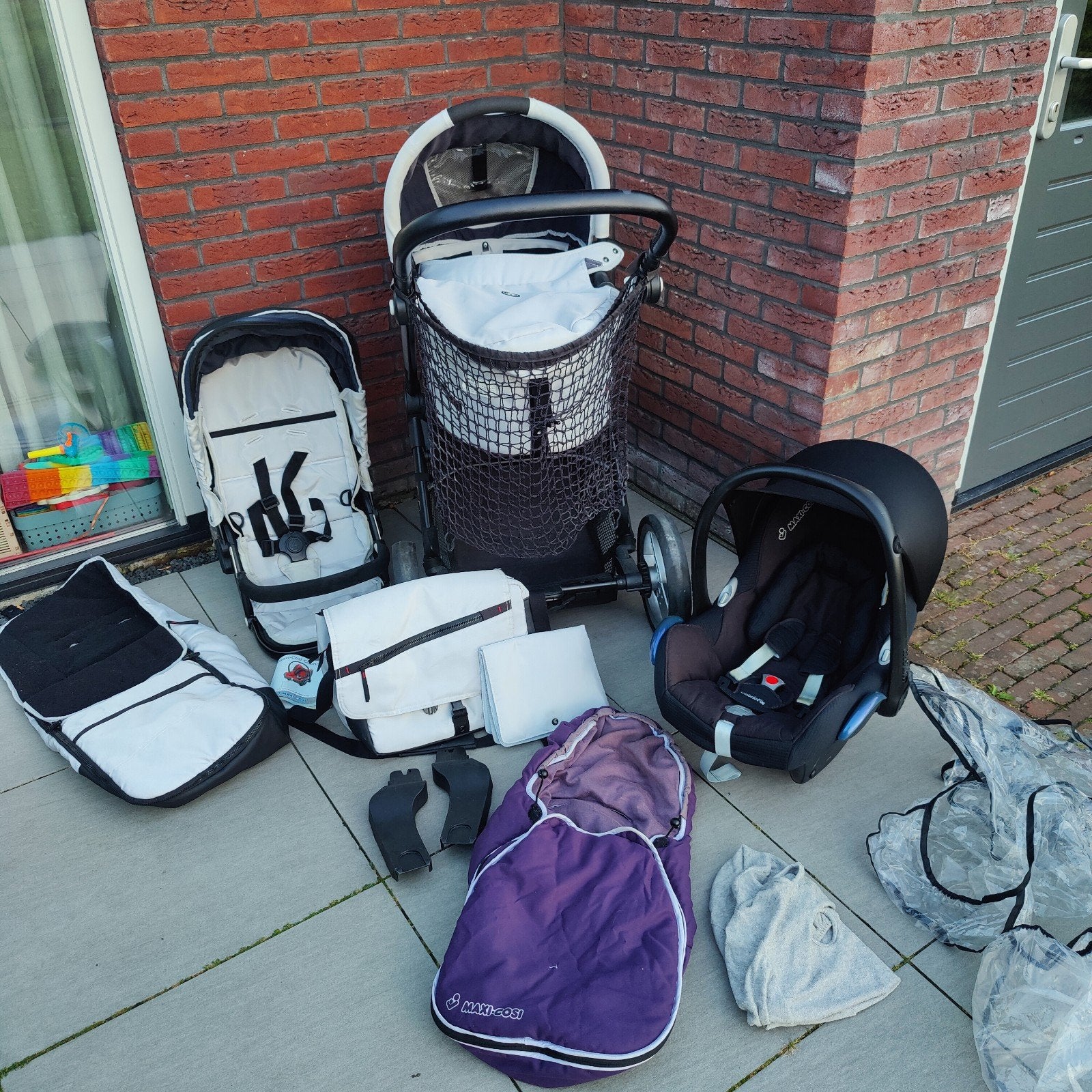 Mutsy Evo kinderwagen met Maxi-Cosi autostoel en accessoires, Ophalen, Gebruikt, Mutsy