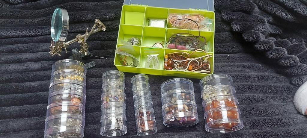 Sieraden maken - kralen - stapelbare opbergdoosjes, Ophalen, Nieuw, Overige typen