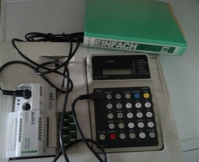 Klockner Moeller PLC PS4-111-DR1en programmer PRG3, Ophalen of Verzenden, Nieuw