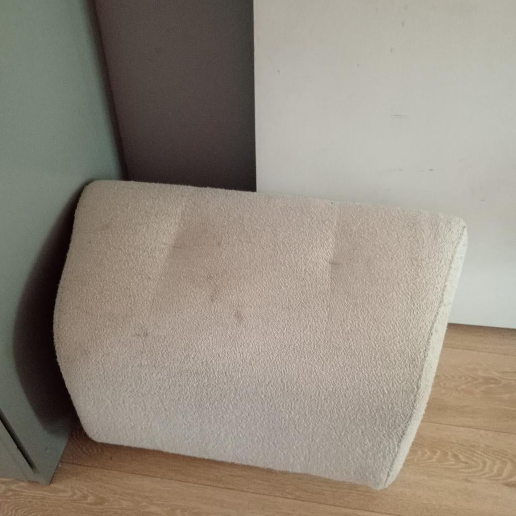 Teddy voetenbankje / witte poef, Ophalen, Gebruikt, Stof