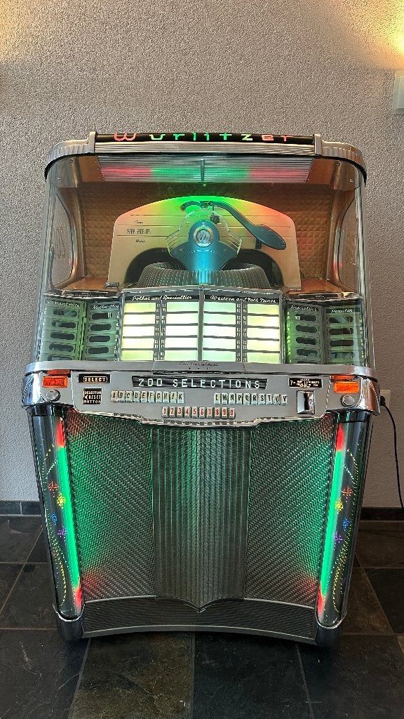 Wurlitzer 2000 (1956) — 200 selections — compleet en werkend, Verzamelen, Automaten | Jukeboxen, Ophalen, Gebruikt, 1950 tot 1960
