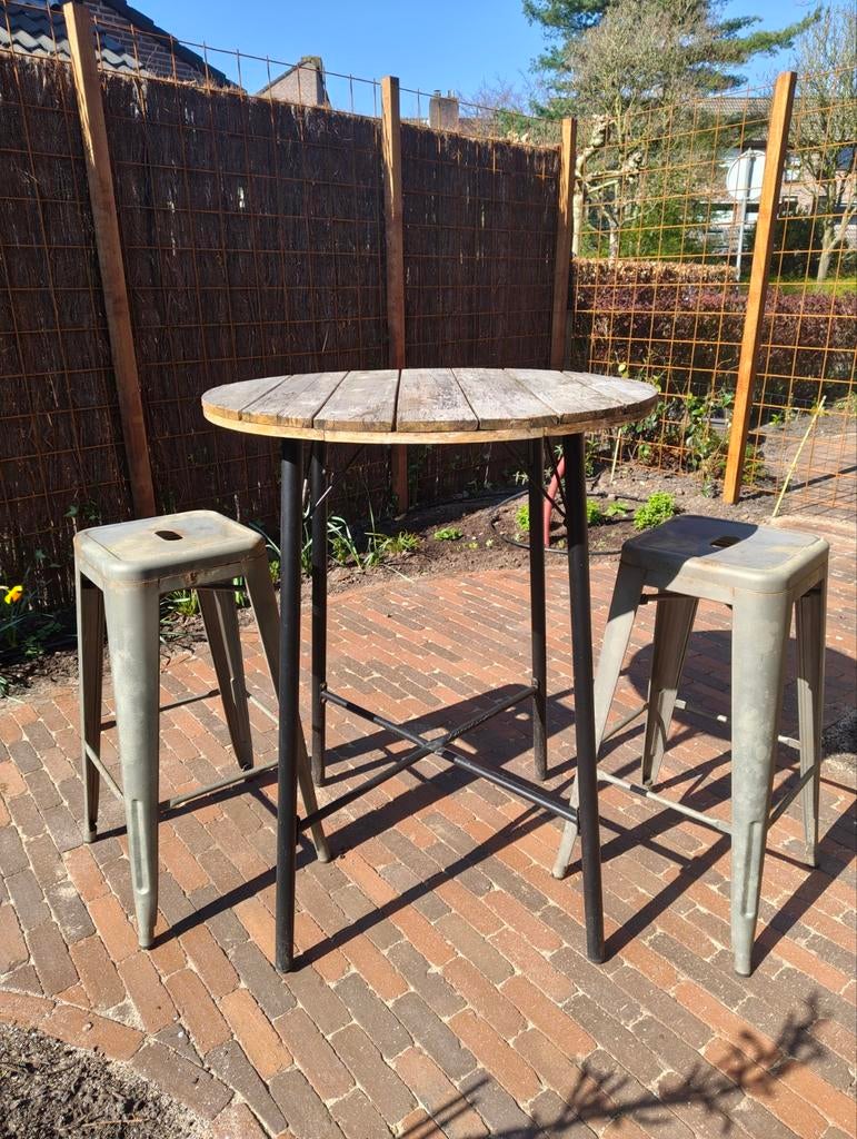 Hoge bartafel hout/metaal met 2 industriële barkrukken, Gebruikt, Tuinset, Hout, Eettafel