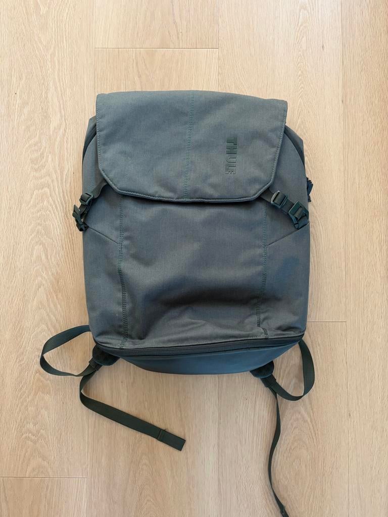 Thule rugzak - groen., Sieraden, Tassen en Uiterlijk, Tassen | Rugtassen, Ophalen of Verzenden, Zo goed als nieuw, 25 tot 40 cm